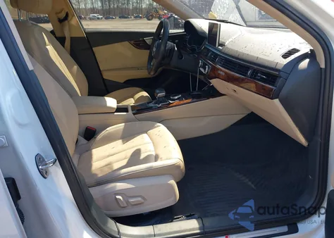 2019 Audi A4 45 Premium z USA, uszkodzony, nr VIN WAUENAF48KA020546